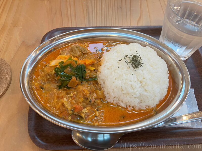 陸前高田マイクロブルワリーの日替わりスパイスカレー