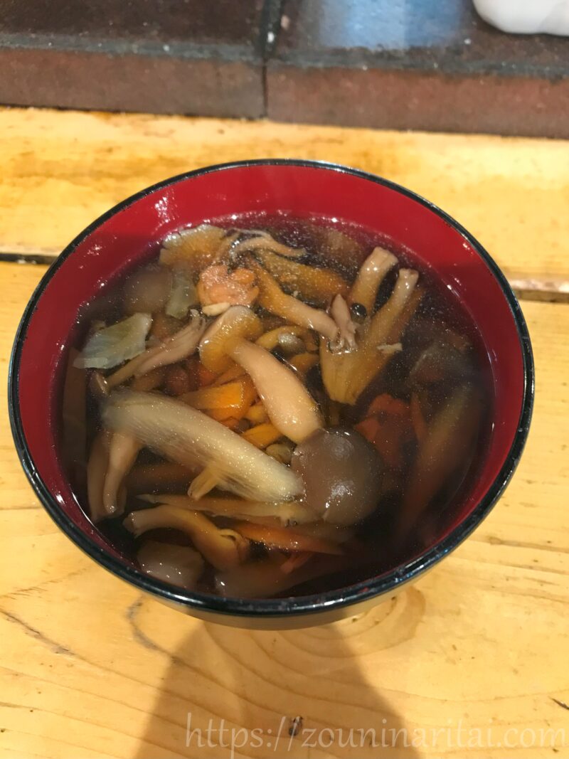 八食センターせんべい汁