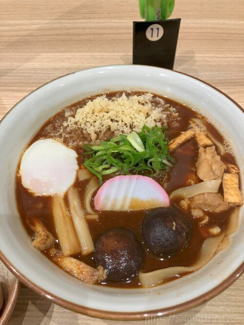名古屋駅の味噌煮込みきしめん